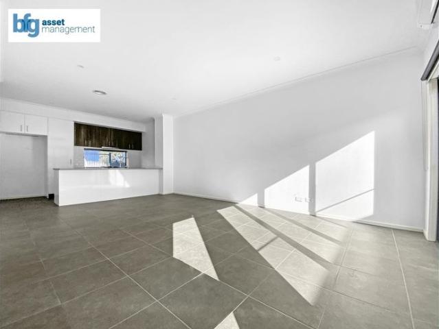 Low Maintenance, Three Bedroom Townhouse in a Great Location — 6 Month Lease!