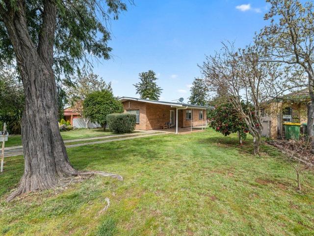 Low Maintenance Three Bedroom Brick Home
