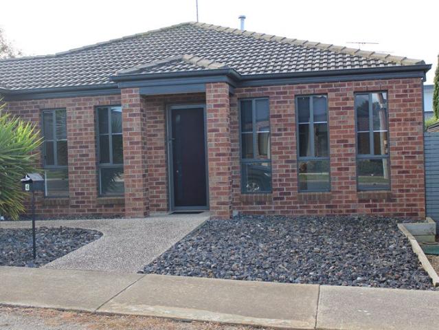 LOW MAINTENANCE THREE BEDROOM HOUSE