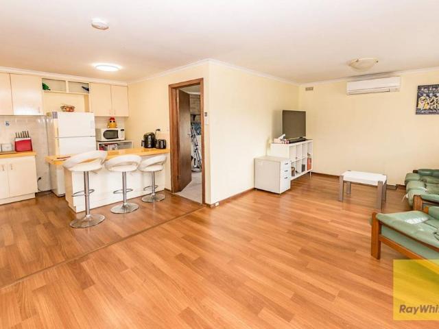 Low Maintenance Two Bedroom Unit in a Convenient Location