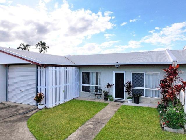 Low Maintenance Two Bedroom Unit in Convenient Location