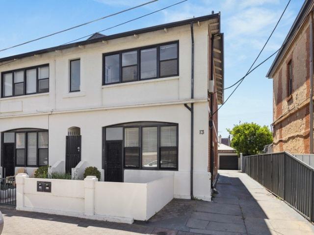 Low Maintenance Two Bedroom Unit in Prime Location!