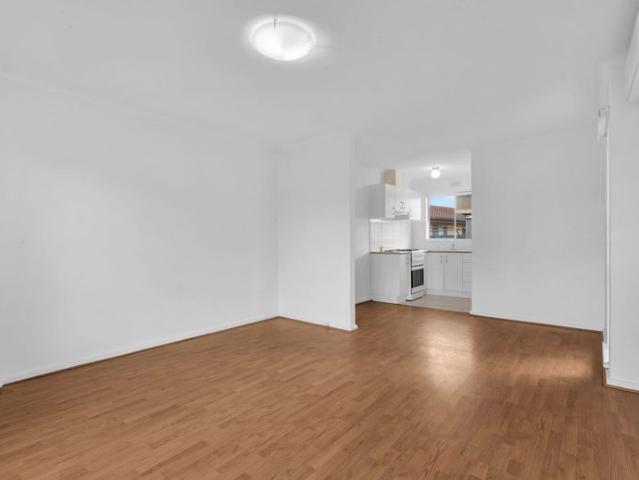 Low Maintenance Two Bedroom Unit in Prime Salisbury Location