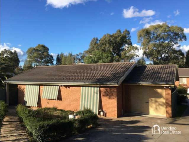 LOW MAINTENANCE TWO BEDROOM UNIT IN QUARRY HILL