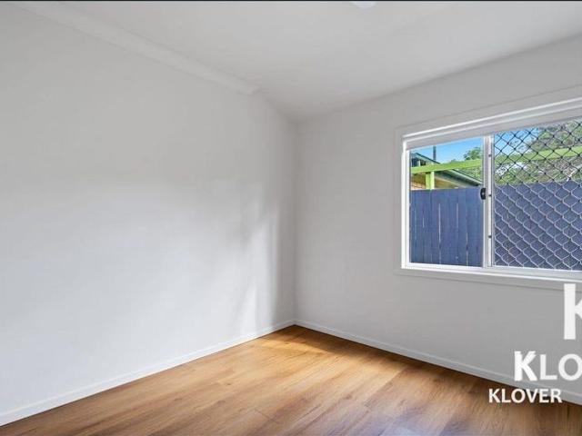 Low Maintenance Unit in a Convenient Location