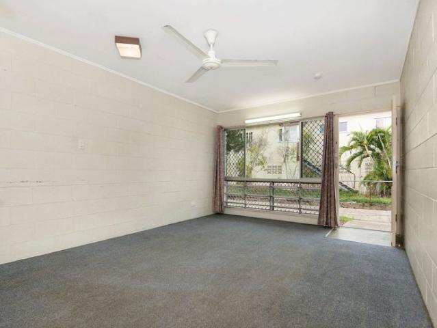 Low Maintenance Unit in Aitkenvale
