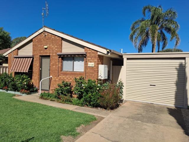 LOW MAINTENANCE UNIT IN GREAT LOCATION