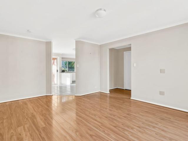 Low Maintenance Unit in Prime Location