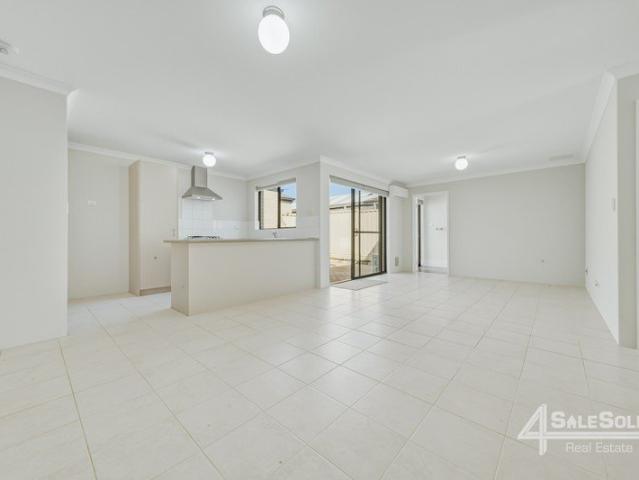 3BED + 2BATH. FRESHLY UPDATED. MOVE IN READY