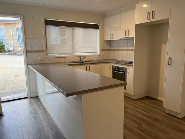 LOW MAINTENANCE UPDATED, ONE BEDROOM UNIT