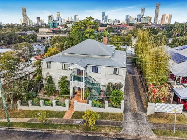 Low Maintenance Urban Living in the Heart of Kelvin Grove