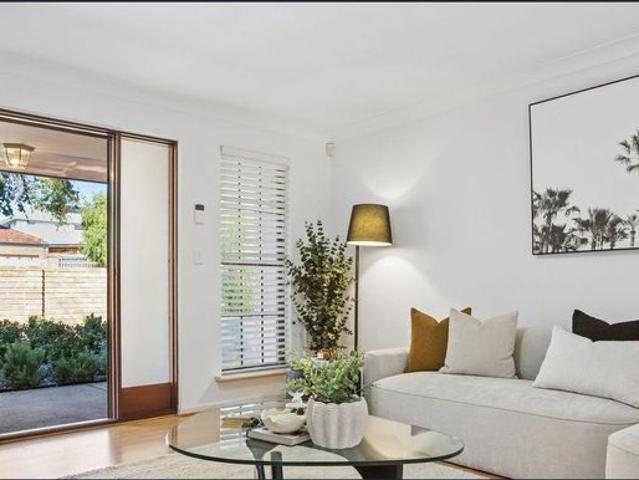 Low Maintenance Villa in a Great Location