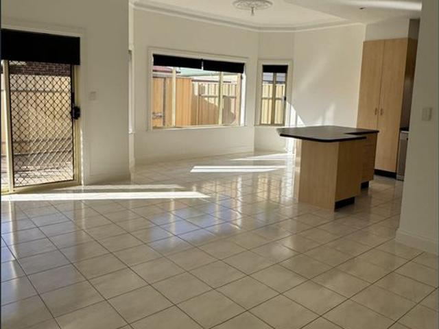 Low Maintenance Villa in a Great Location