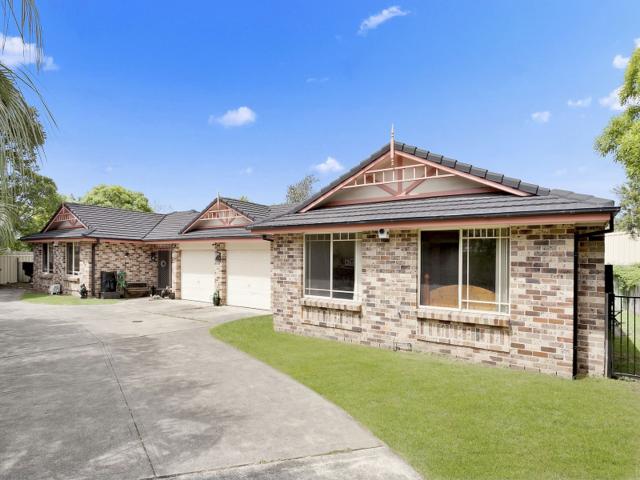 LOW MAINTENANCE VILLA LIVING IN A CENTRAL LOCATION