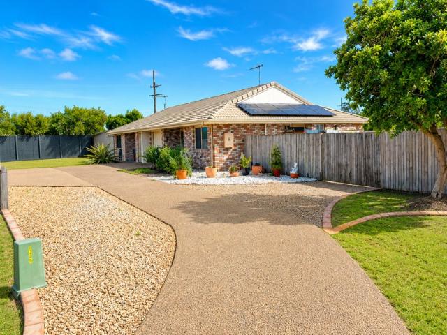 Low set brick and tile 2 bedroom unit, being 1 unit of a duplex