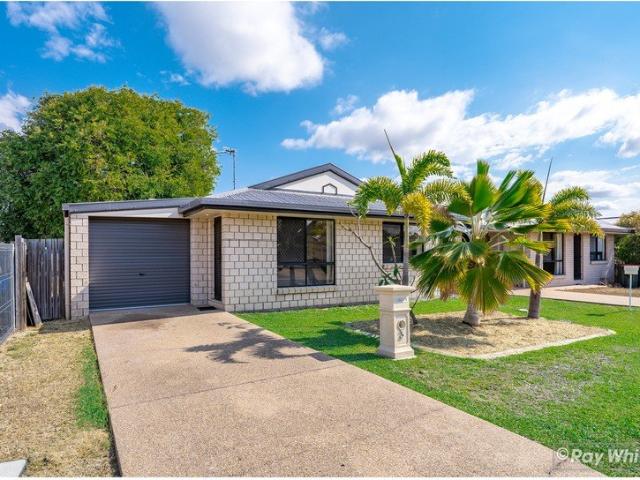 Low Set Brick Home in Convenient Kawana Location