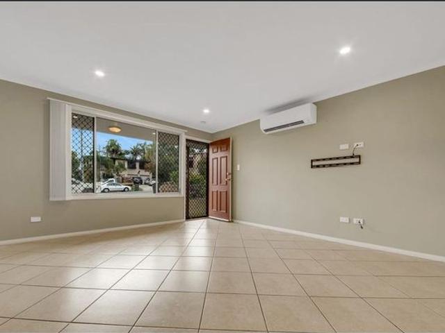 APPLICATION APPROVED: LOW SET BRICK HOME IN QUIET CUL DE SAC