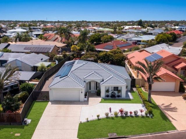 Low Set Brick Home on Island Parade, BIG block Tranquility Awaits!