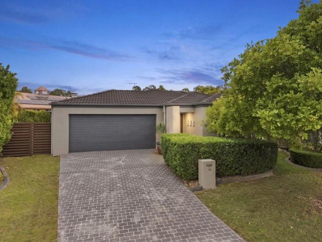 Low Set Brick & Tile Family Home with Space to Grow, Relax & Entertain