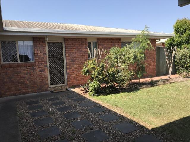 Low Set Brick Unit