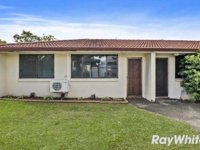 Low Set Brick Villa Selling Now !