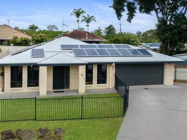 Low Set Living on 807 SQM