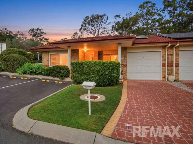 LOW SET VILLA IN SOUGHT AFTER 'ALBA VILLE'
