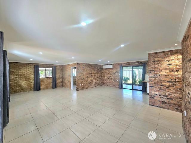 Low set 3 Bedroom Brick Home Fully Fenced Close to All Amenities