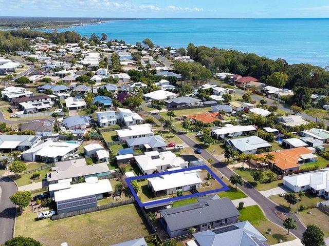 Low Set 4 Bedroom Home So Close to the Beach!