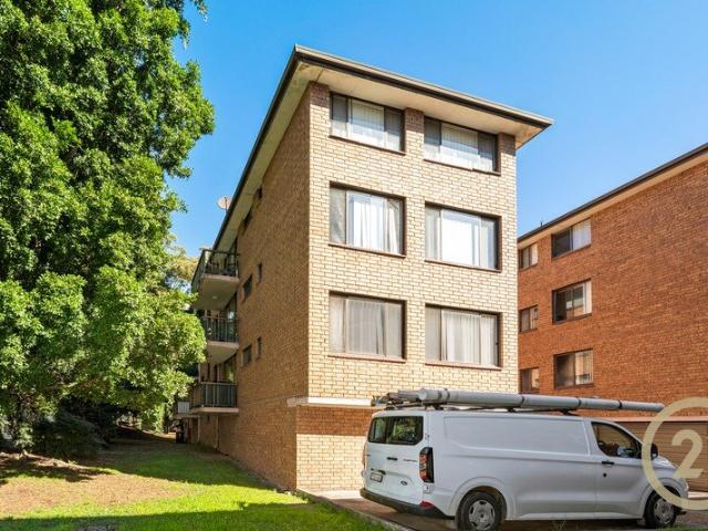 Low Strata and No Common Walls
