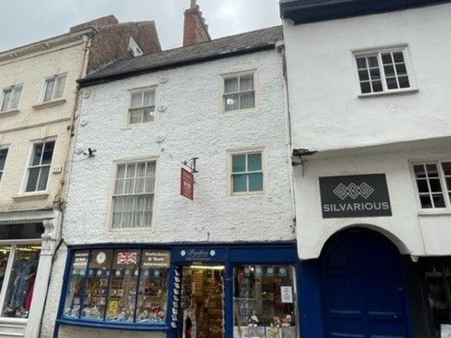 Low Petergate, York YO1, 2 bed maisonette to rent, £1,050 pcm | PrimeLocation