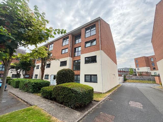 Lowbridge Court, Garston L19, 2 bed flat to rent, £850 pcm | PrimeLocation