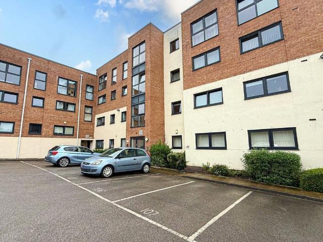 Lowbridge Court, Garston, Liverpool, Merseyside L19, 2 bed flat to rent, £775 pcm | PrimeLocation