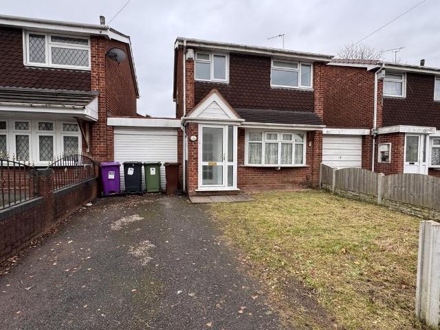 Lowe Street, Wolverhampton WV6 3 bed detached house to rent £1,150 pcm £265 pw