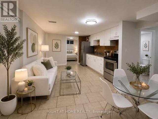Lower 67 Brentwood Drive, Hamilton, ON, L8T 3W2 house for lease | Listing ID X13707 | Royal LePage