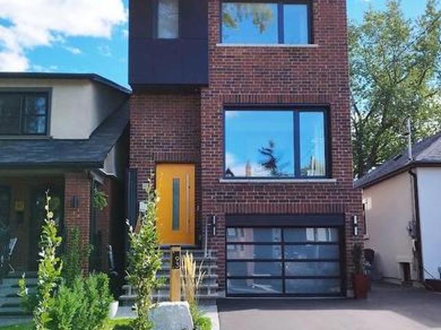 Lower 93 Lake Crescent, Toronto, ON, M8V 1W2 house for lease | Listing ID W13418 | Royal LePage