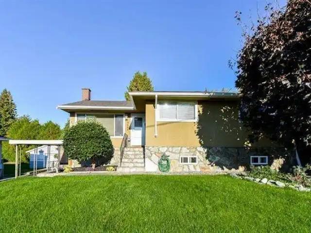 Lower 9686 PRINCESS DRIVE
