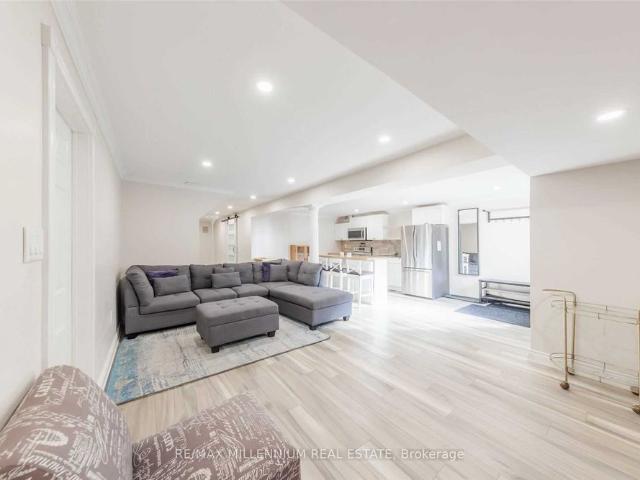 Lower 101 Loma Vista Drive, Vaughan