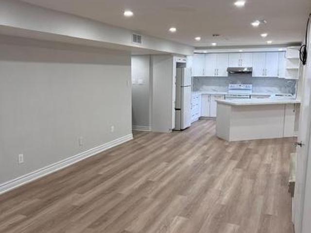 Lower 118 Beckenridge Drive, Markham, ON, L3S 3B2 house for lease | Listing ID N13827 | Royal LePage