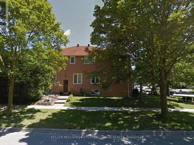 Lower 132 Old Surrey Lane, Richmond Hill, ON, L4C 8S6 house for lease | Listing ID N13722 | Royal LePage
