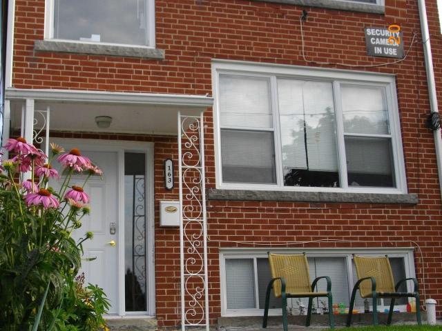 Lower 163 Livingstone Avenue in Toronto: Briar Hill Belgravia House for lease Toronto W04: MLS®# W13520364