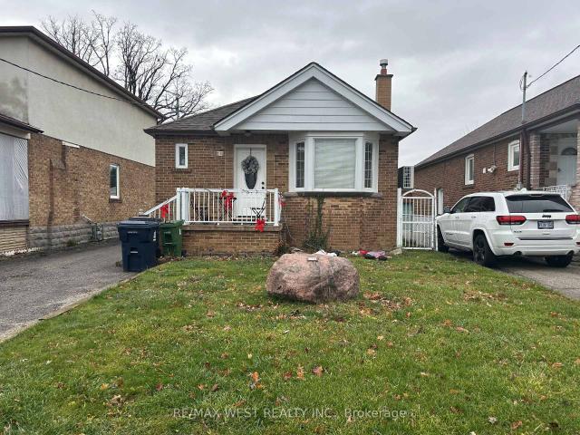 Lower 28 Snider Avenue in Toronto: Briar Hill Belgravia House for lease Toronto W04: MLS®# W13659276