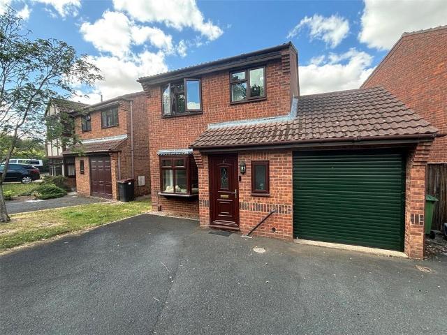 Lower Wood, The Rock, Telford. 3 bed detached house to rent £1,300 pcm £300 pw
