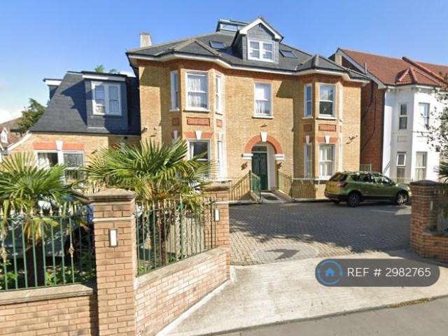 Lower Addiscombe Road, Croydon, CR0 2 bed flat to rent £1,600 pcm £369 pw