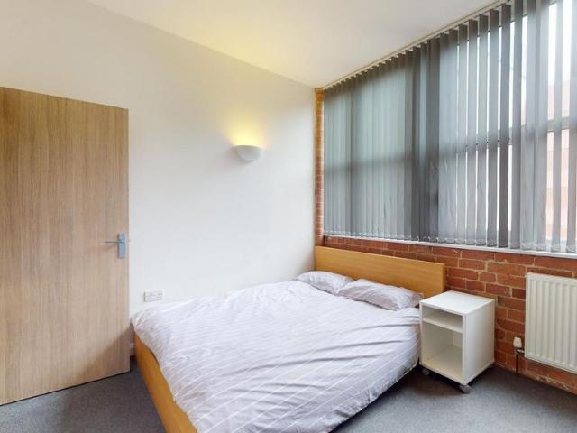 Lower Brown Street, Leicester LE1 4 bed house to rent £433 pcm £100 pw