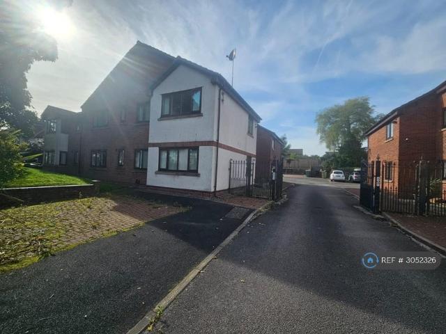 Lower Brook Farm, Bolton, BL5 2 bed flat to rent £895 pcm £207 pw