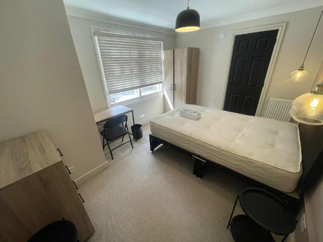 Lower Brook Street, Ipswich IP4 1 bed house of multiple occupation to rent £720 pcm £166 pw