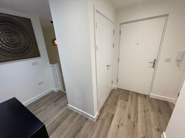 Lower Brook Street, Ipswich IP4, 2 bed flat to rent, £1,600 pcm | PrimeLocation