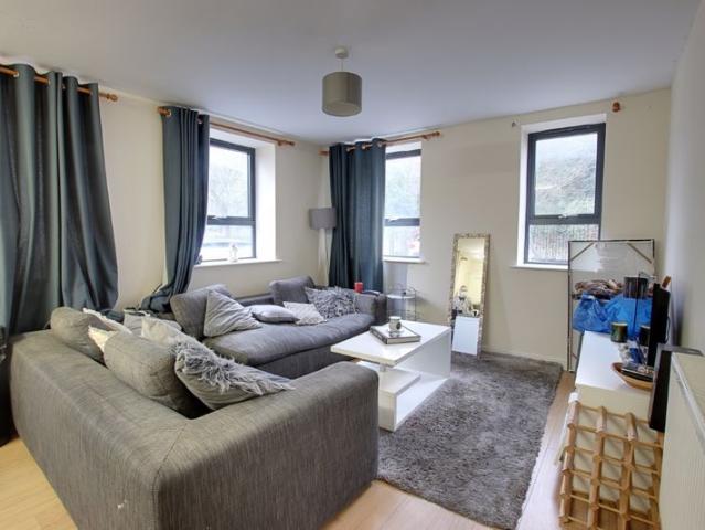 Lower Bristol Road, Bath BA2, 1 bed flat to rent, £1,150 pcm | PrimeLocation