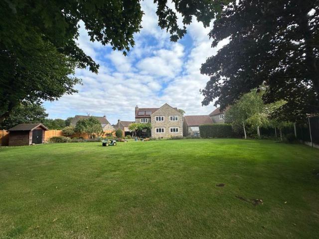 Lower Charlton, Shepton Mallet 5 bed detached house to rent £1,950 pcm £450 pw